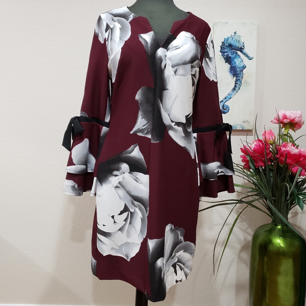 Dress Signature By Robbie Bee
